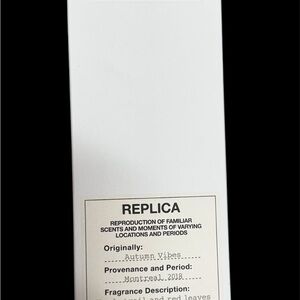 Maison Martin Margiela Replica Autumn Vibes diffuser.